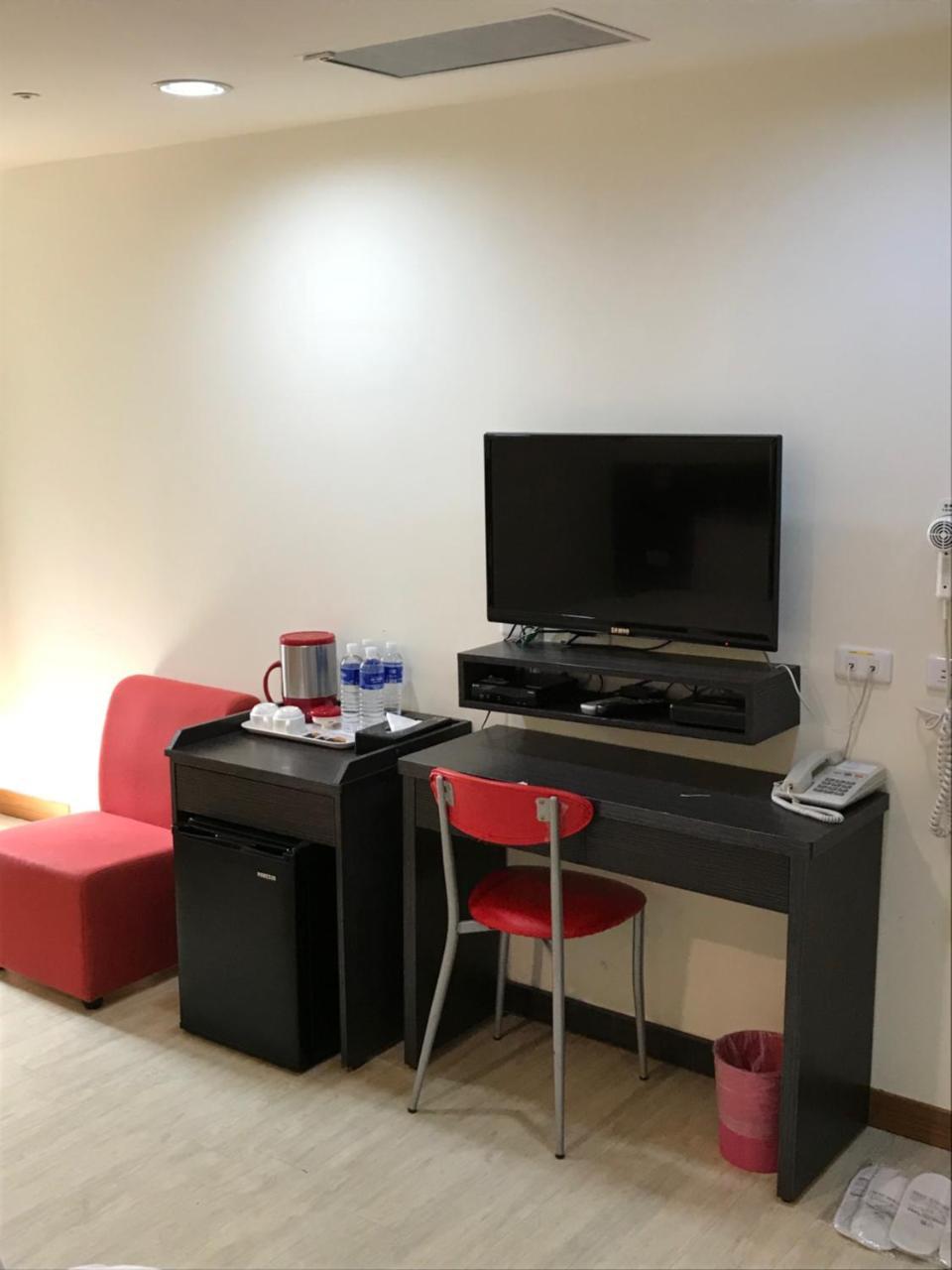 גאושיונג Big Bear Hotel מראה חיצוני תמונה